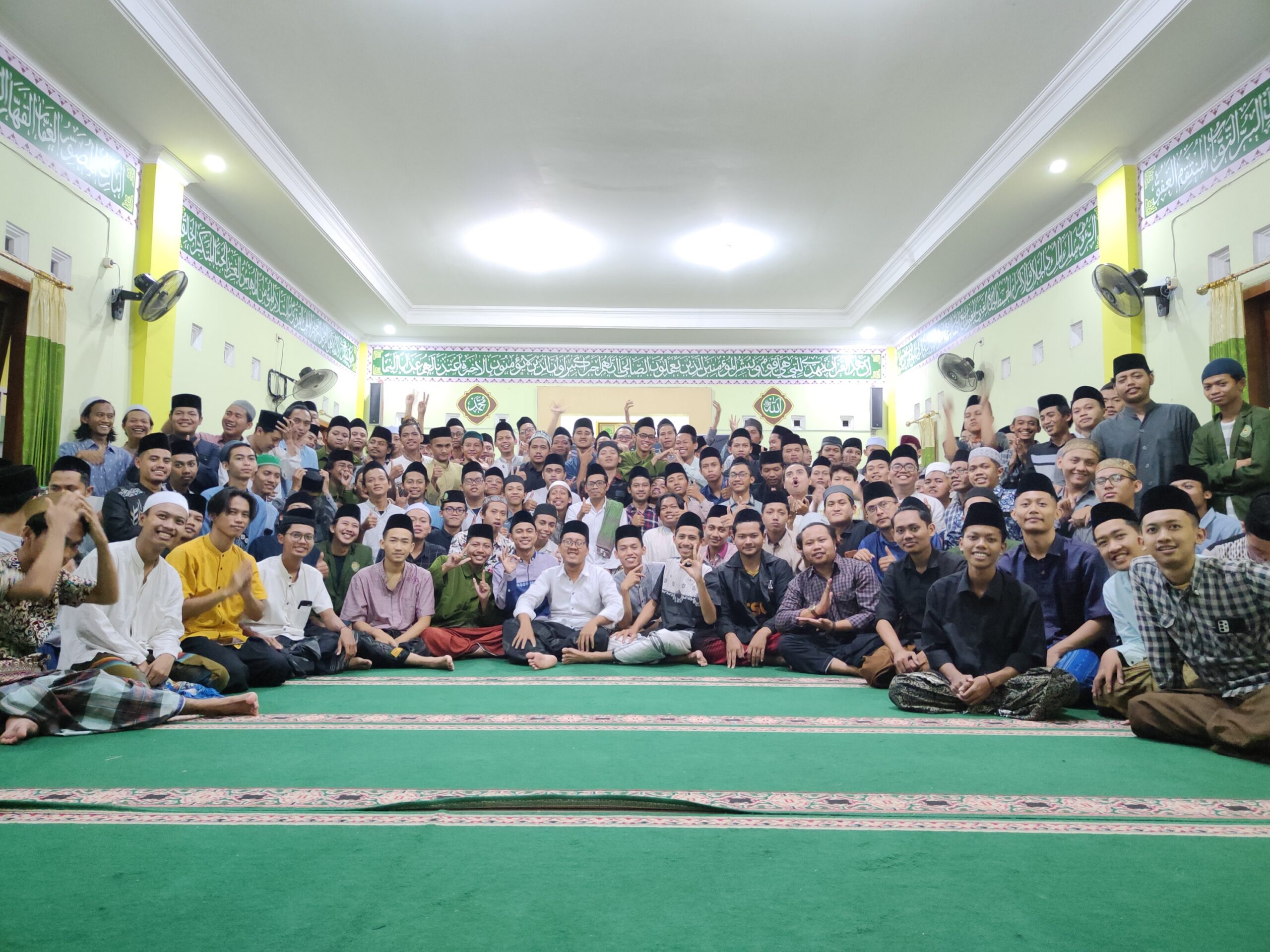 FOTO BERSAMA SANTRI 2025